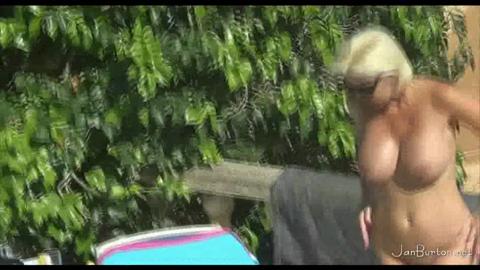 4220